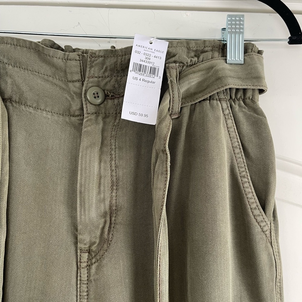 American Eagle Cargo Jogger Olive Green - 4 - Picture 5 of 6